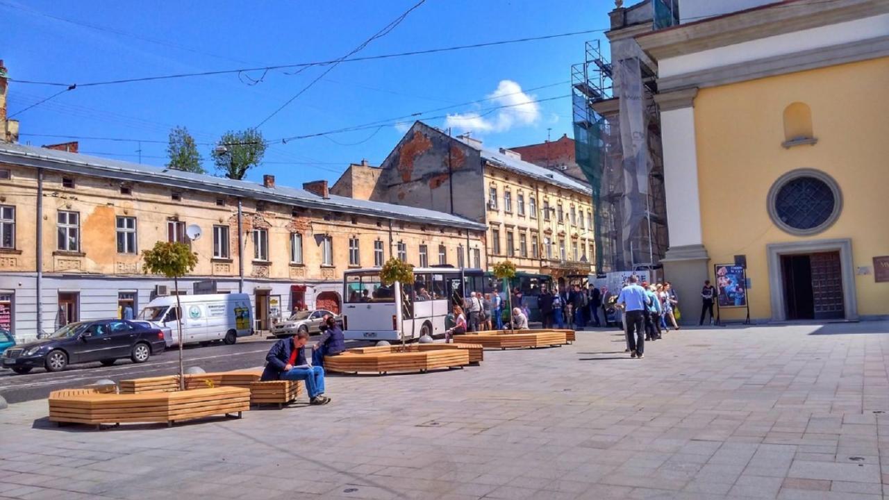 Smart Apartment On Filatova Lviv Dış mekan fotoğraf